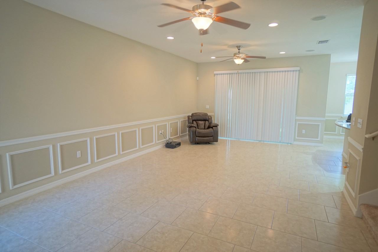 13107 Canopy Creek Dr - Photo 4 of 18
