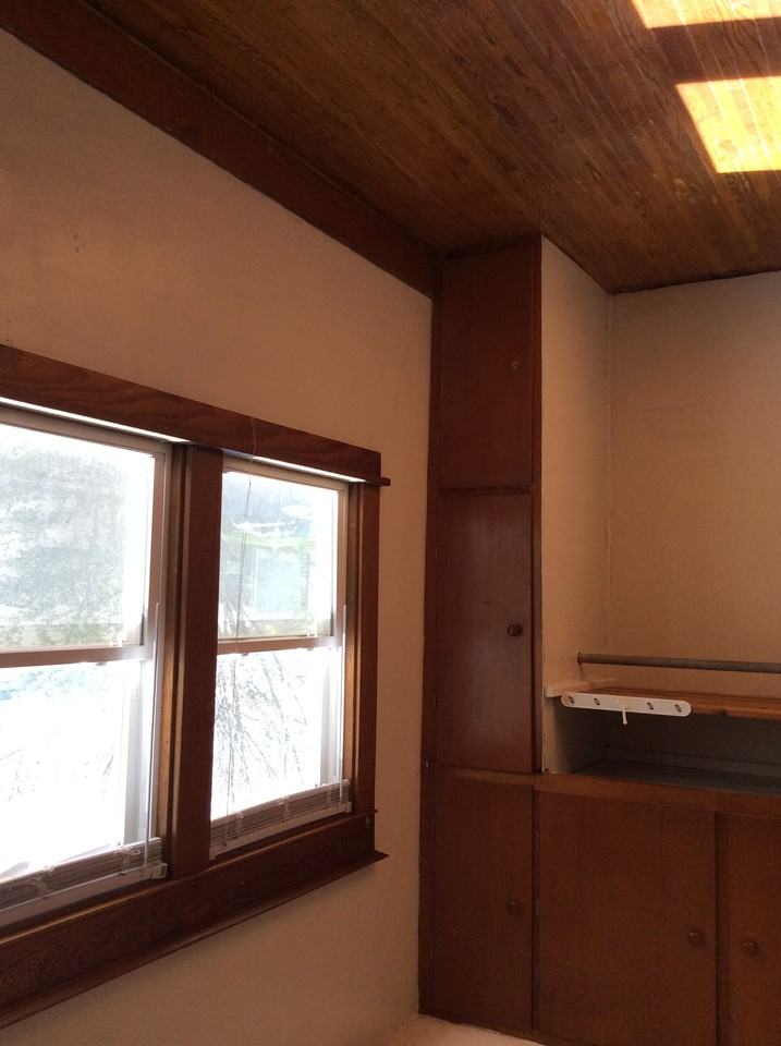 1409 N 14th St - Photo 6 of 8