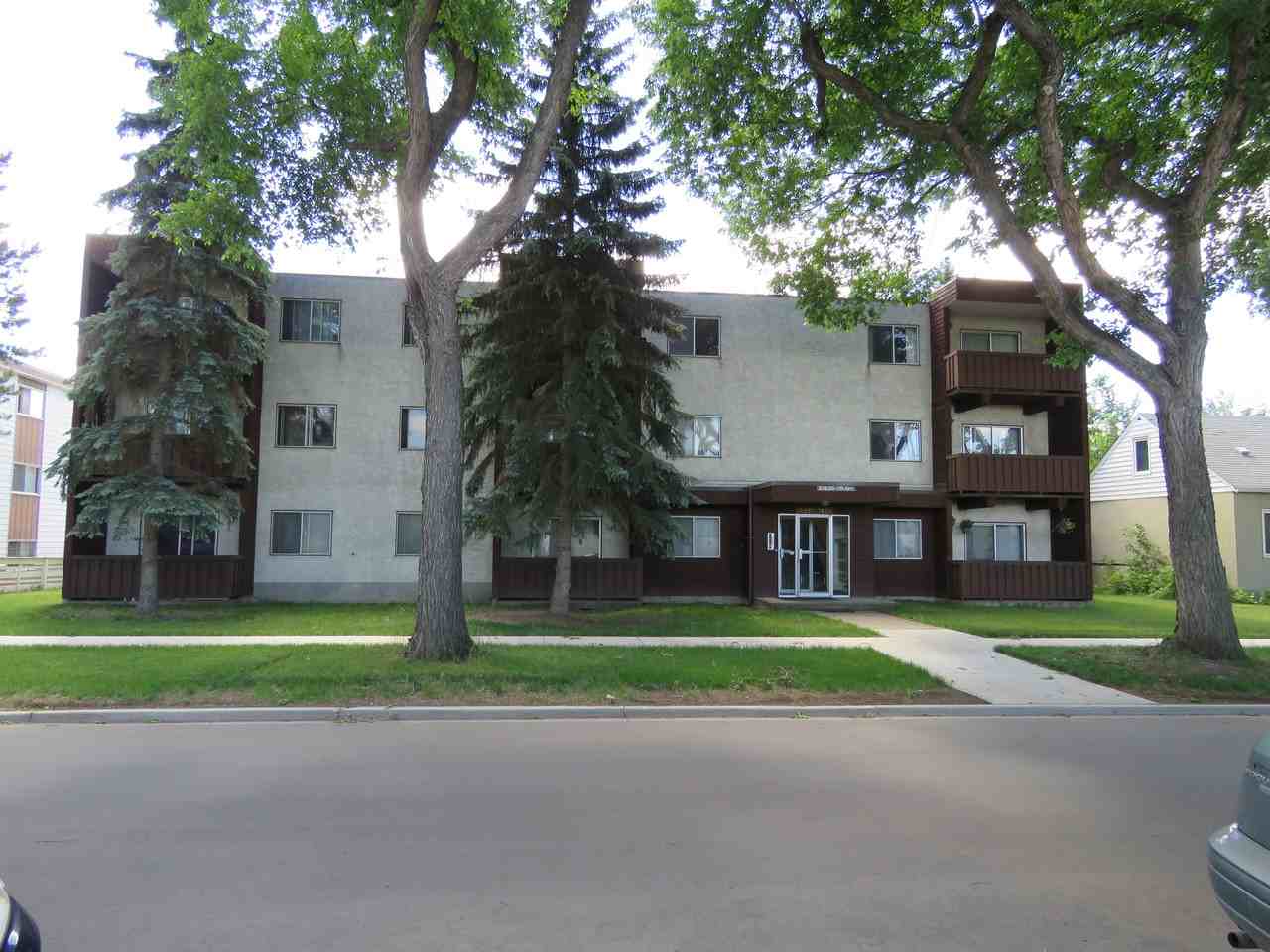 10435 78 Ave Nw Apartments in Queen Alexandra, Edmonton, AB T6E 1P1