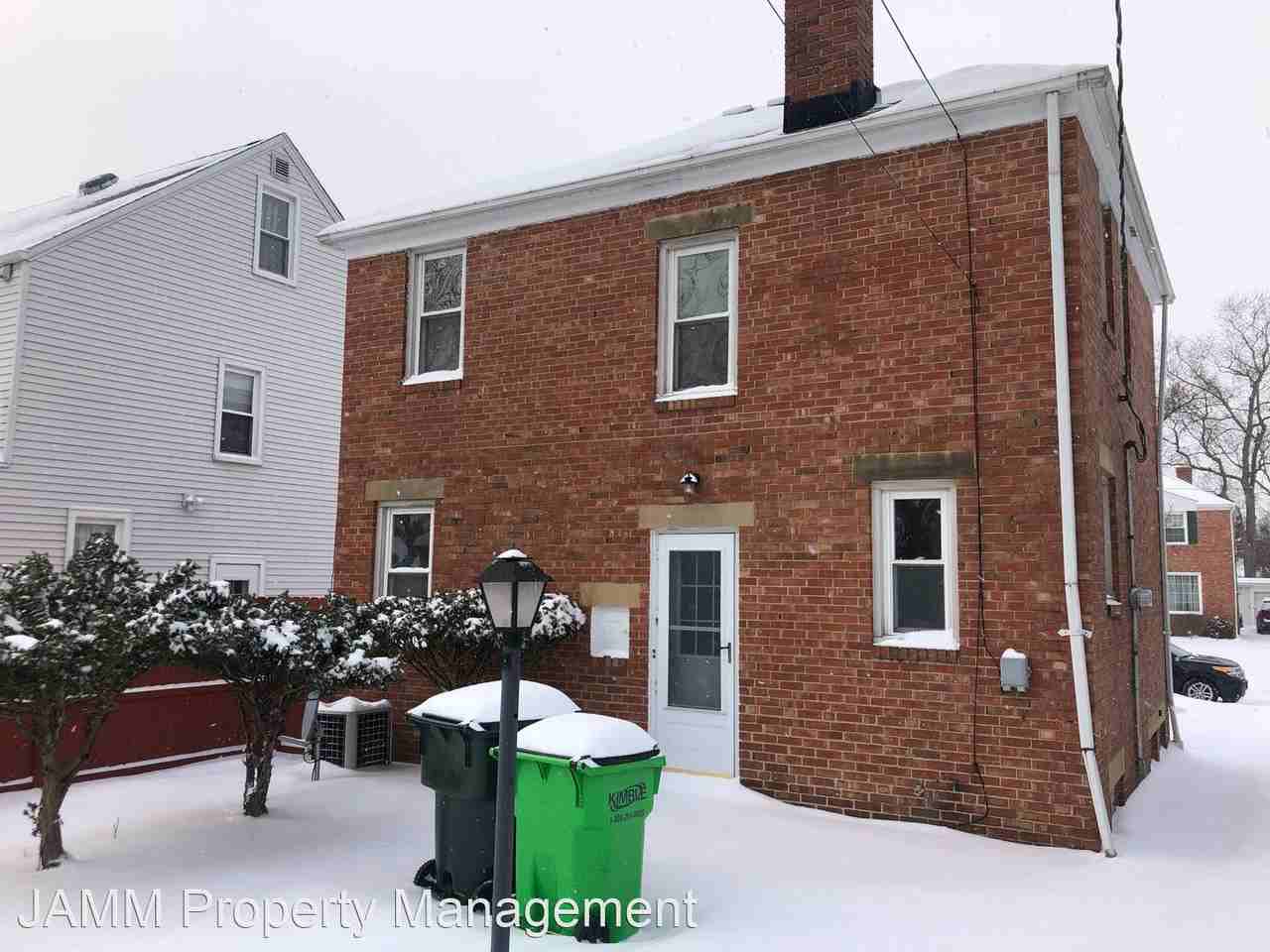 52 Gould Ave - Photo 3 of 28