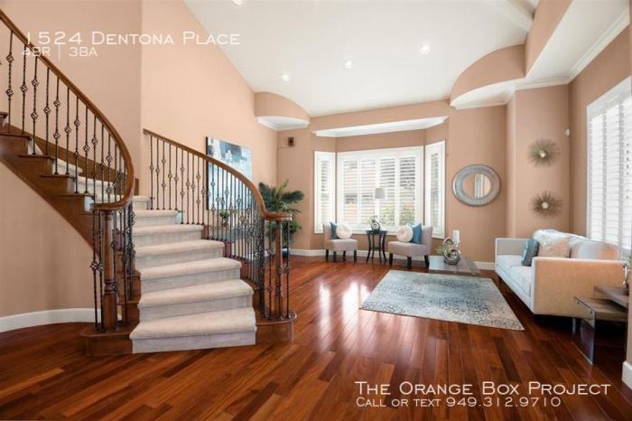 1524 Dentona Pl - Photo 2 of 17