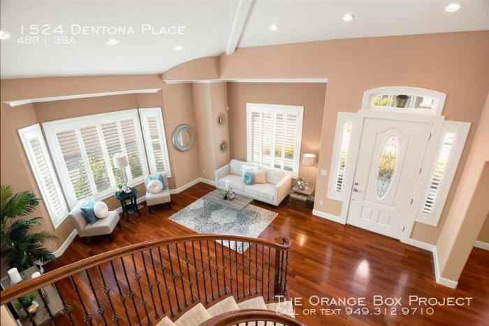 1524 Dentona Pl - Photo 3 of 17