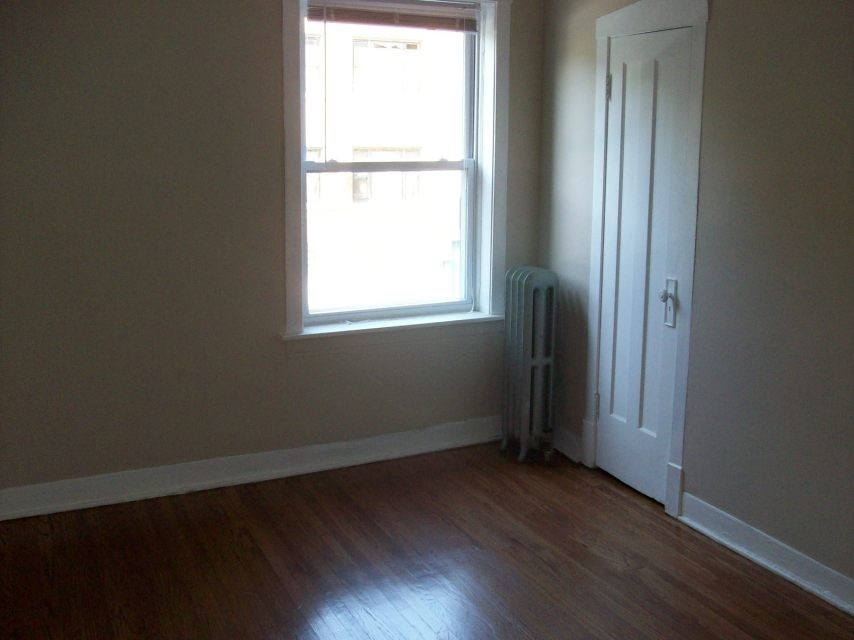 1415-25 W 80th - Photo 3 of 5