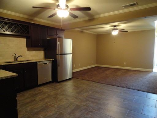 5410 N Mercier Ave - Photo 2 of 9