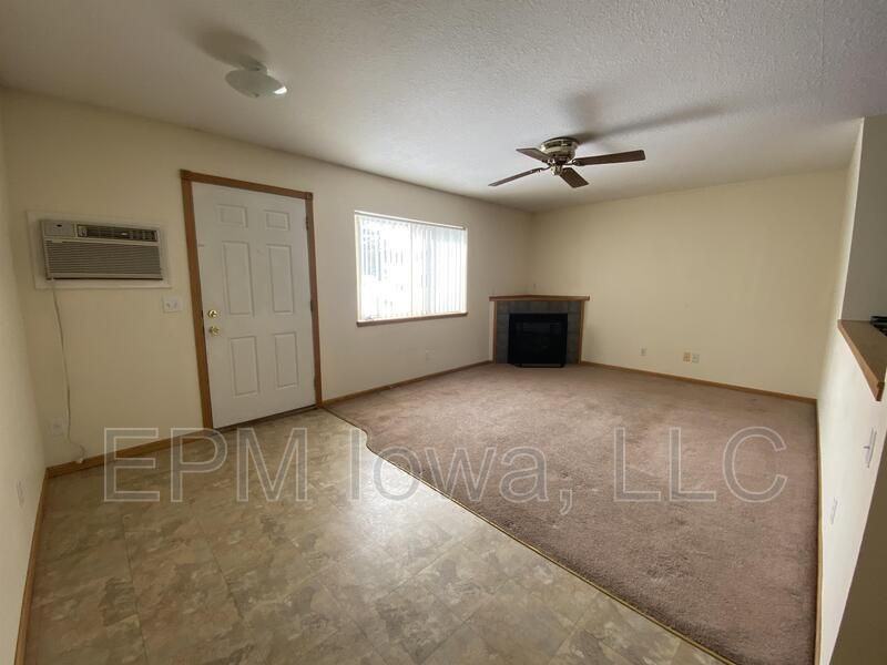 509 Cedar St - Photo 2 of 7