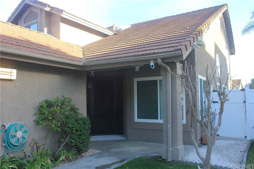 26808 Hot Springs Pl - Photo 2 of 31