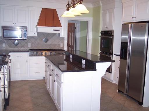 1008 J St - Photo 2 of 13