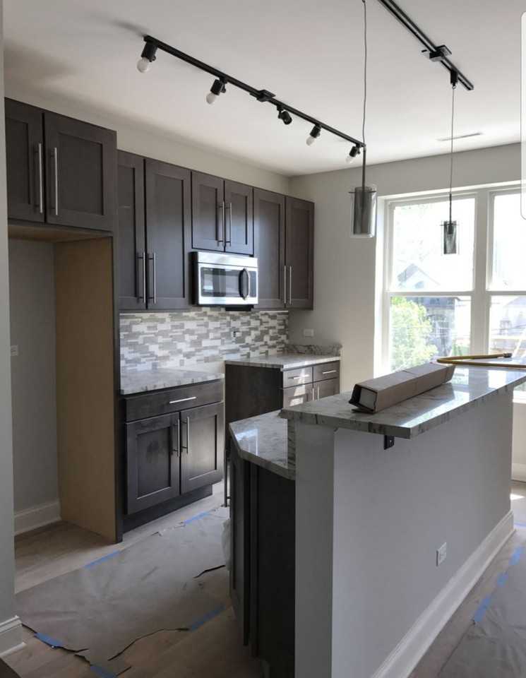 2611 N Halsted - Photo 3 of 6