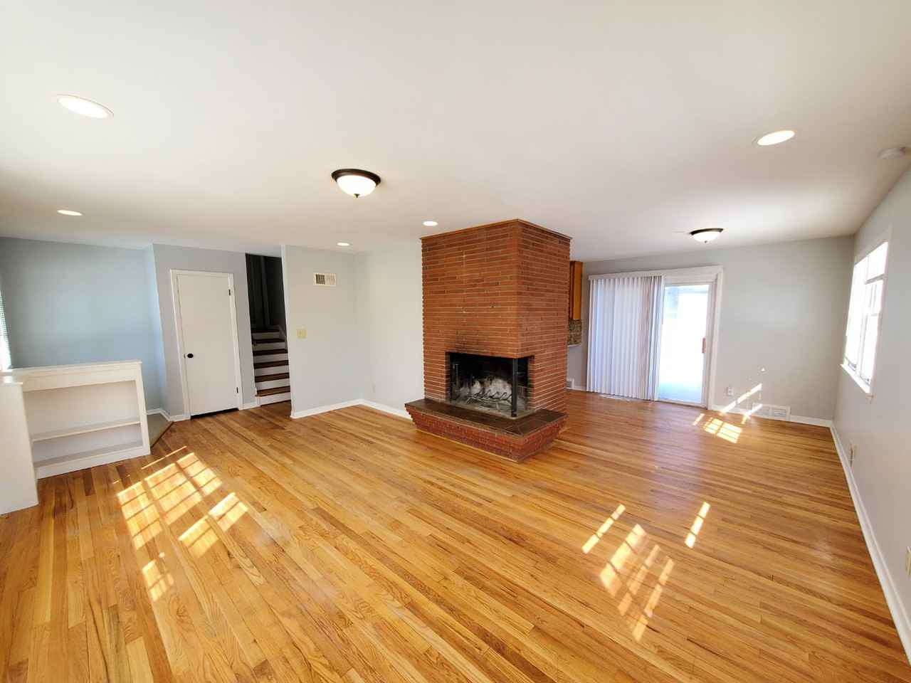 24 Northwest Greentree Lane - Photo 2 of 25