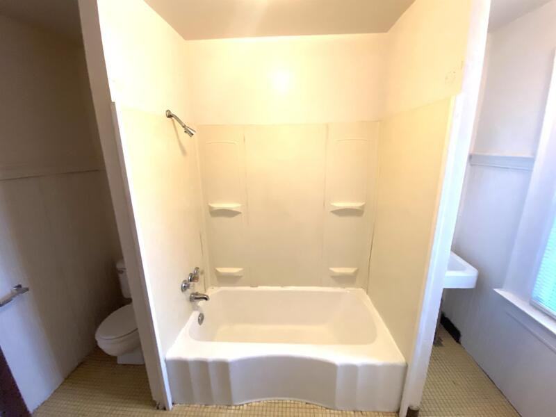 140 140 Weld Street - 2 - Photo 3 of 6