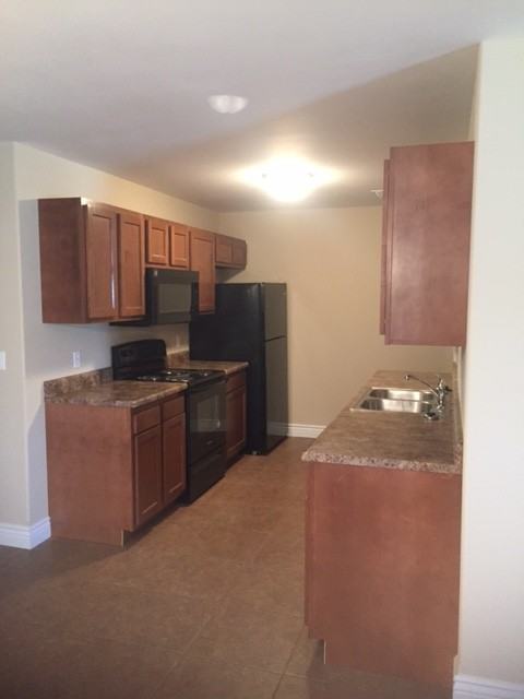 260 Rylee Cir - Photo 2 of 8