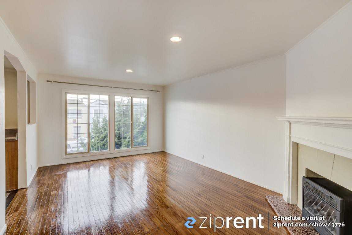 2358 45th Ave - Photo 2 of 20