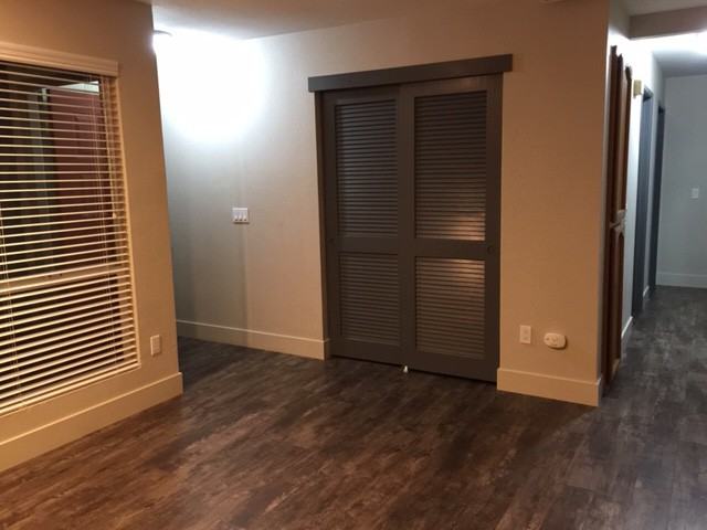 1942 Manet Pl - Photo 3 of 9