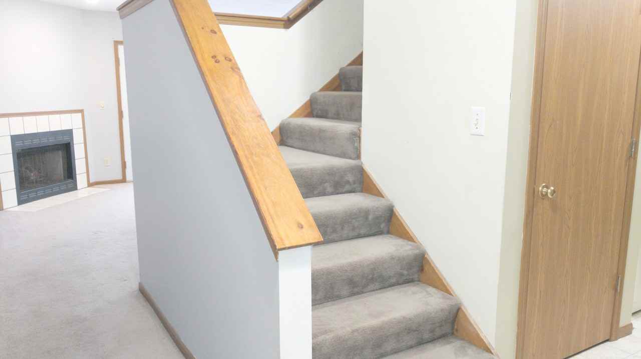 296 Wintergreen Drive - Photo 2 of 28