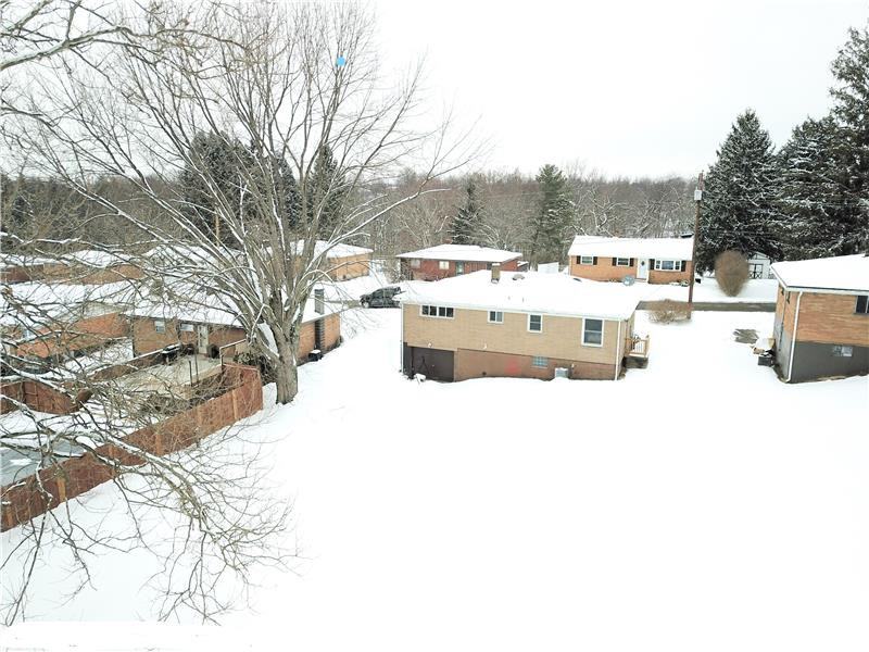 104 Sunny Acres Dr - Photo 2 of 9