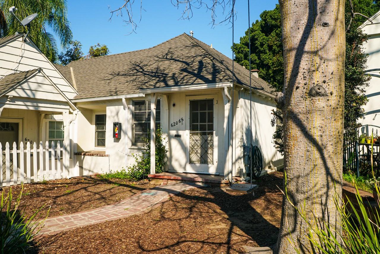 6206 1/2 Greenleaf Avenue - Photo 3 of 46