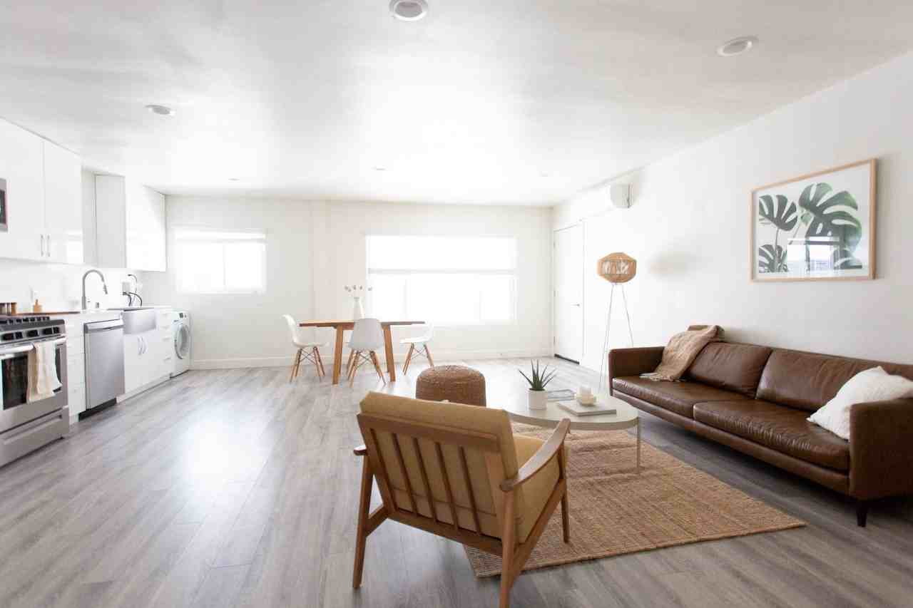 7006 Lanewood Ave Apartments in Central Hollywood, Los Angeles, CA