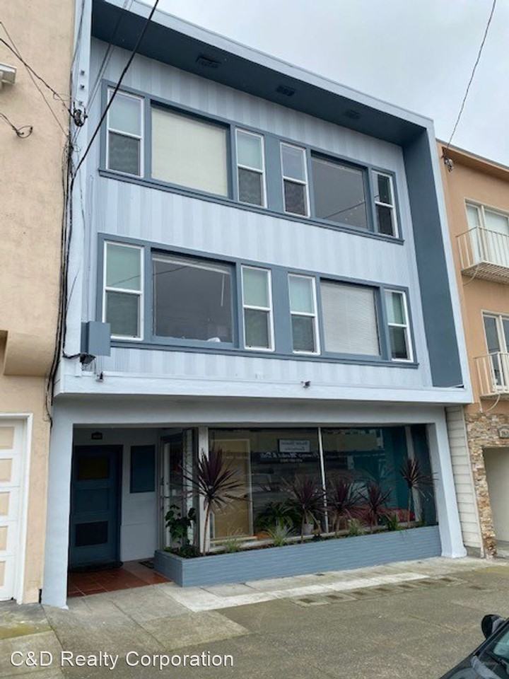 3937 Irving Street - Photo 2 of 12