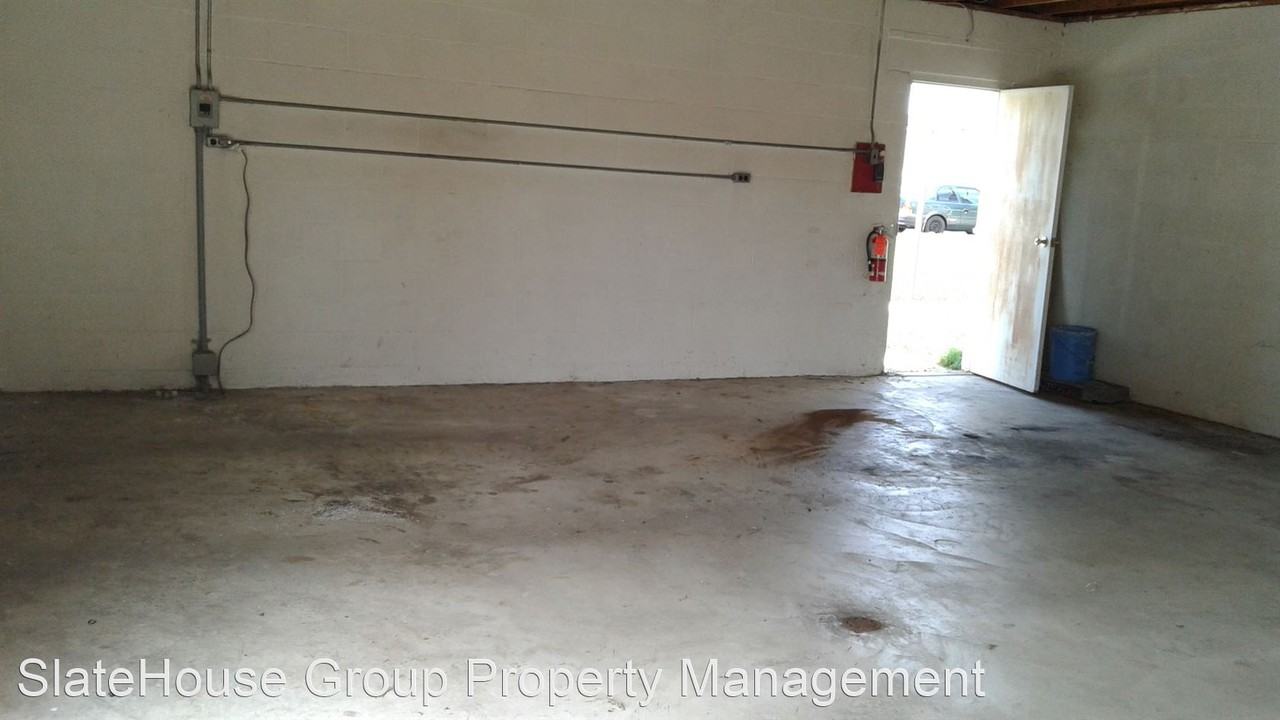 200-202 E Lehman Street - Photo 2 of 4