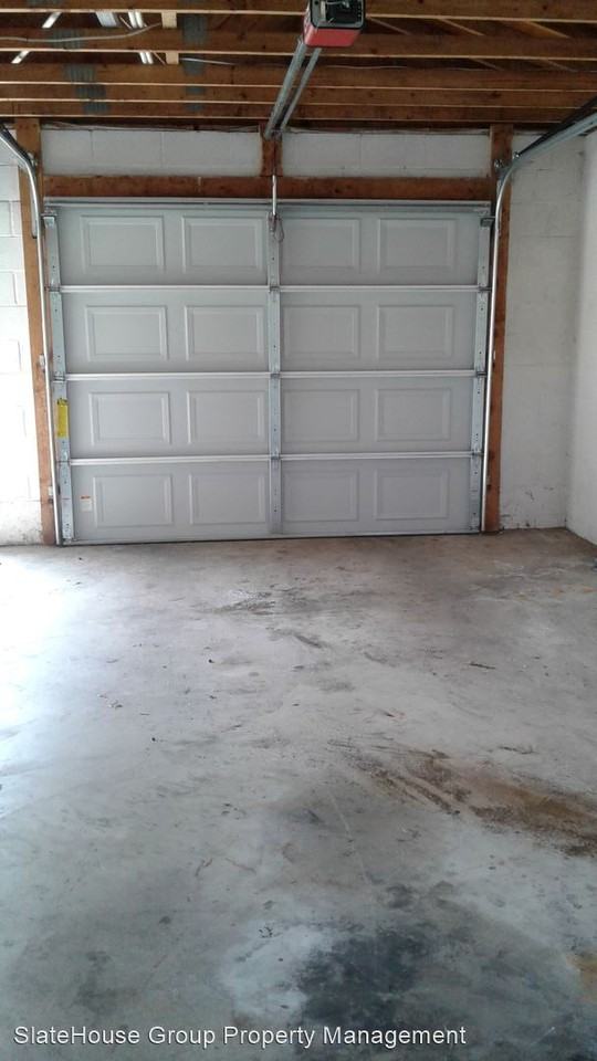 200-202 E Lehman Street - Photo 3 of 4