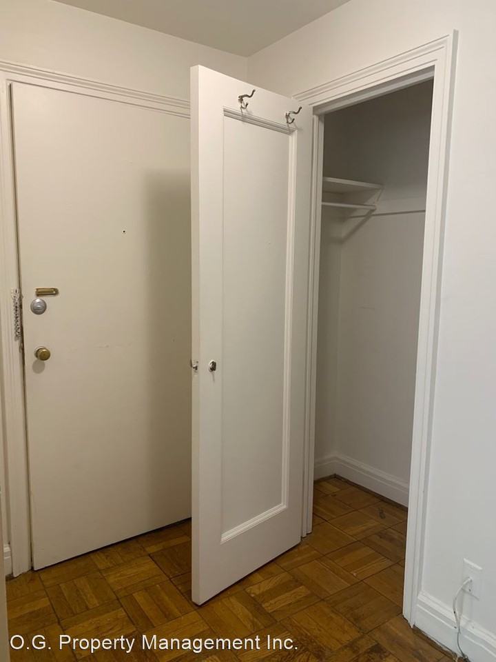 520 East Ave - Photo 3 of 19