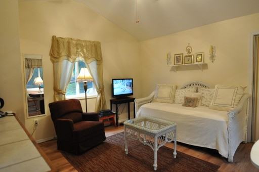 4640 Mitchell Loop Rd - Photo 3 of 5