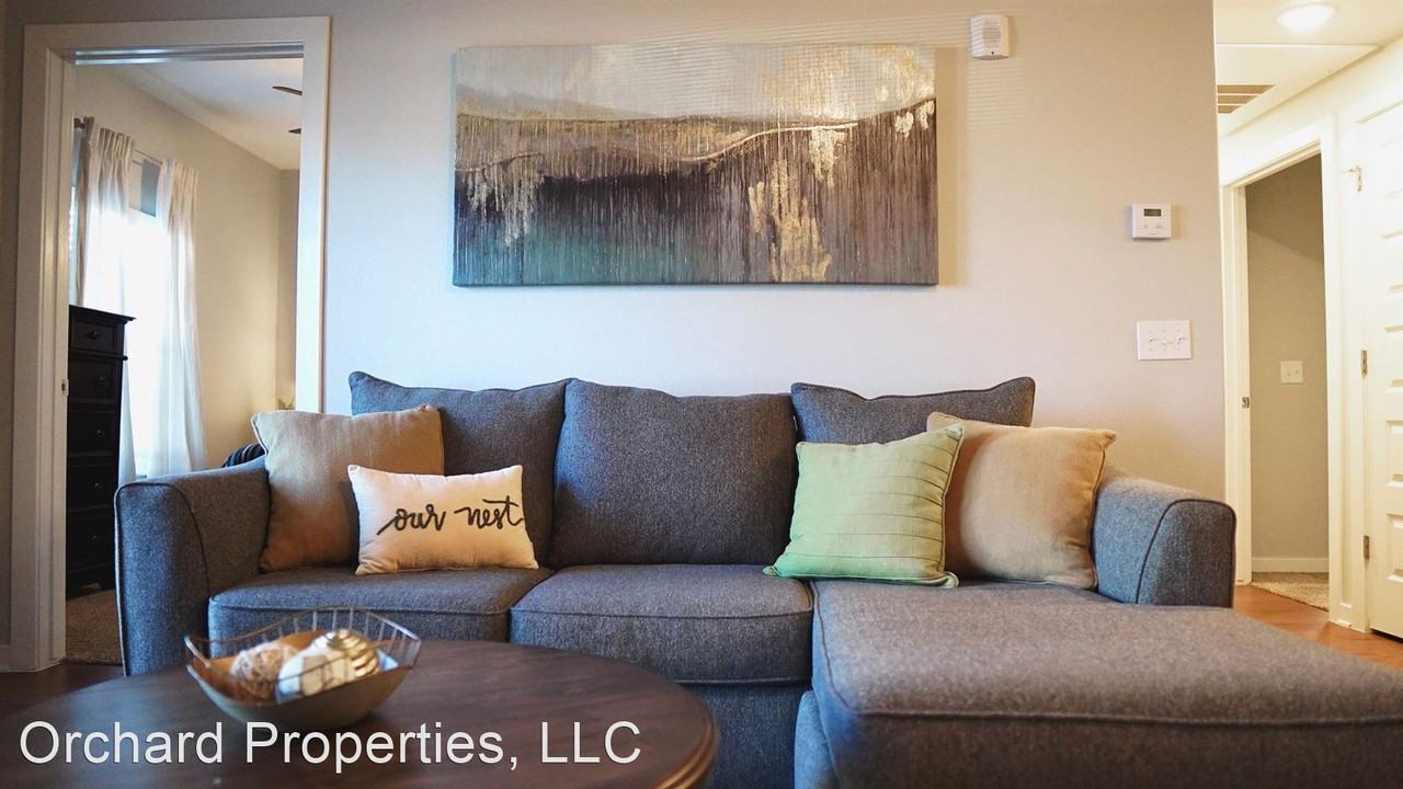 1125 Peach Tree Ave - Photo 2 of 2