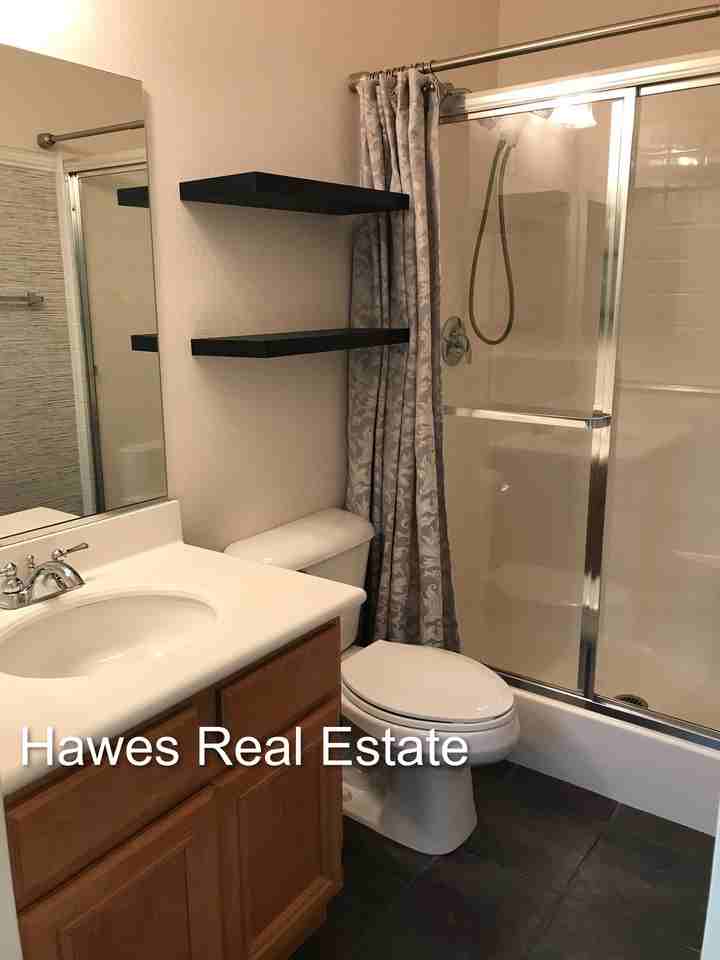 7018 Penny Ct - Photo 7 of 33