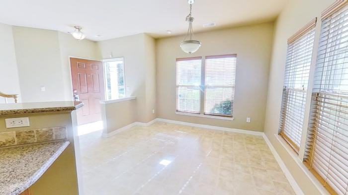 10835 Garden Oaks Ln - Photo 3 of 21