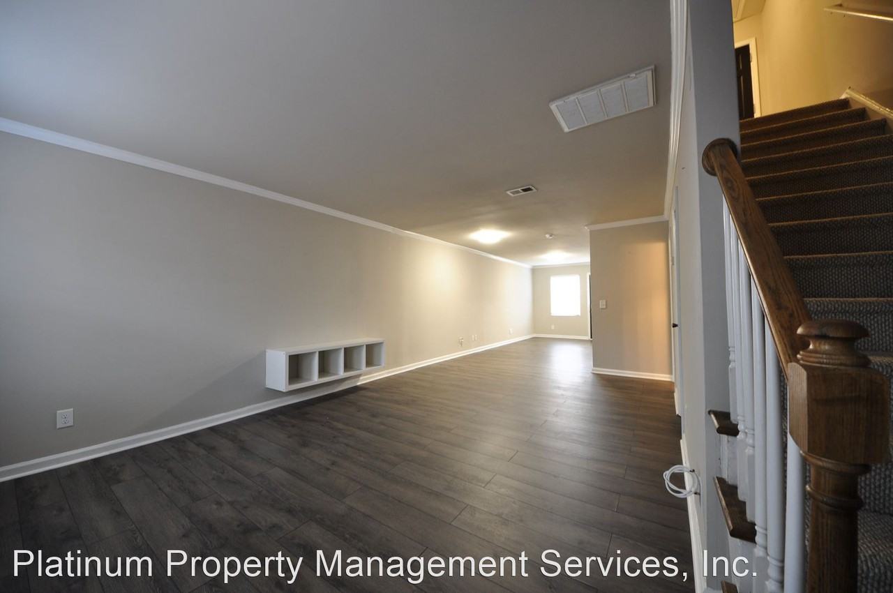 215 Winding River Dr #G - Photo 3 of 20