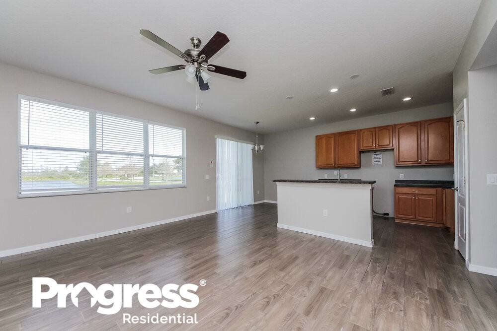 3537 Harlequin Dr - Photo 6 of 15