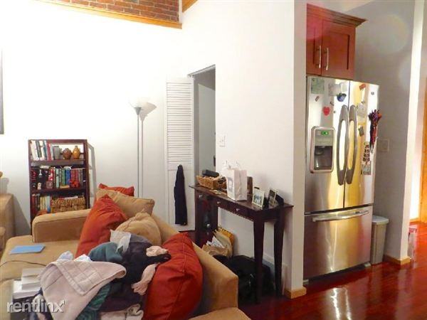 169 Beacon St - Photo 3 of 11