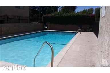 5412 Lindley Ave - Photo 2 of 8