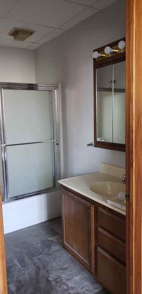 6 1/2 S Frederick Ave #2 - Photo 2 of 5