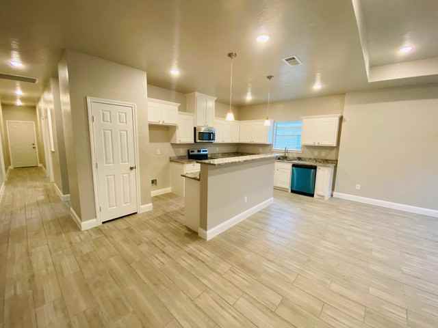 4404 Harris St #1 - Photo 3 of 22