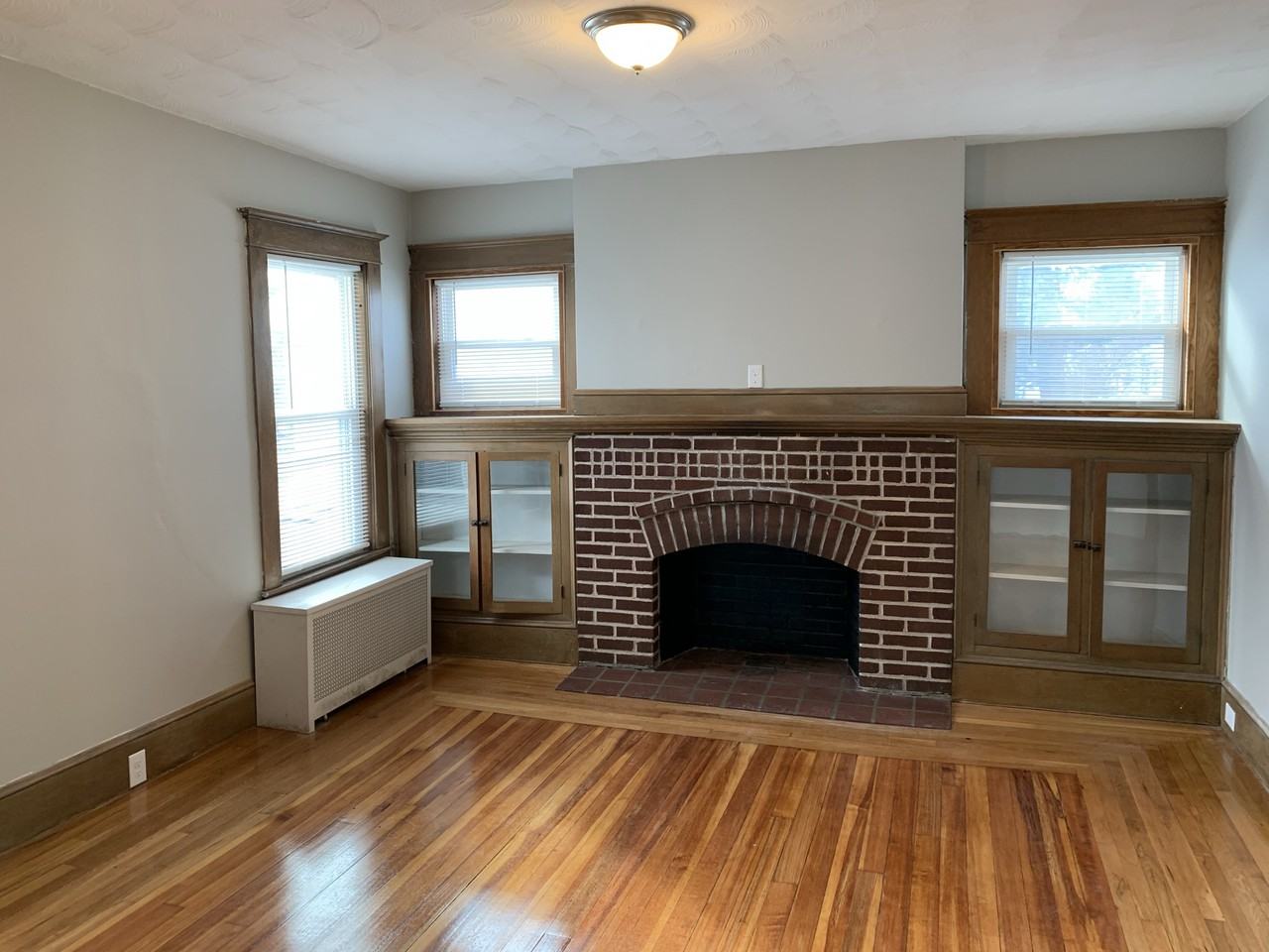 16851687 Northampton St #1685 - Photo 2 of 13