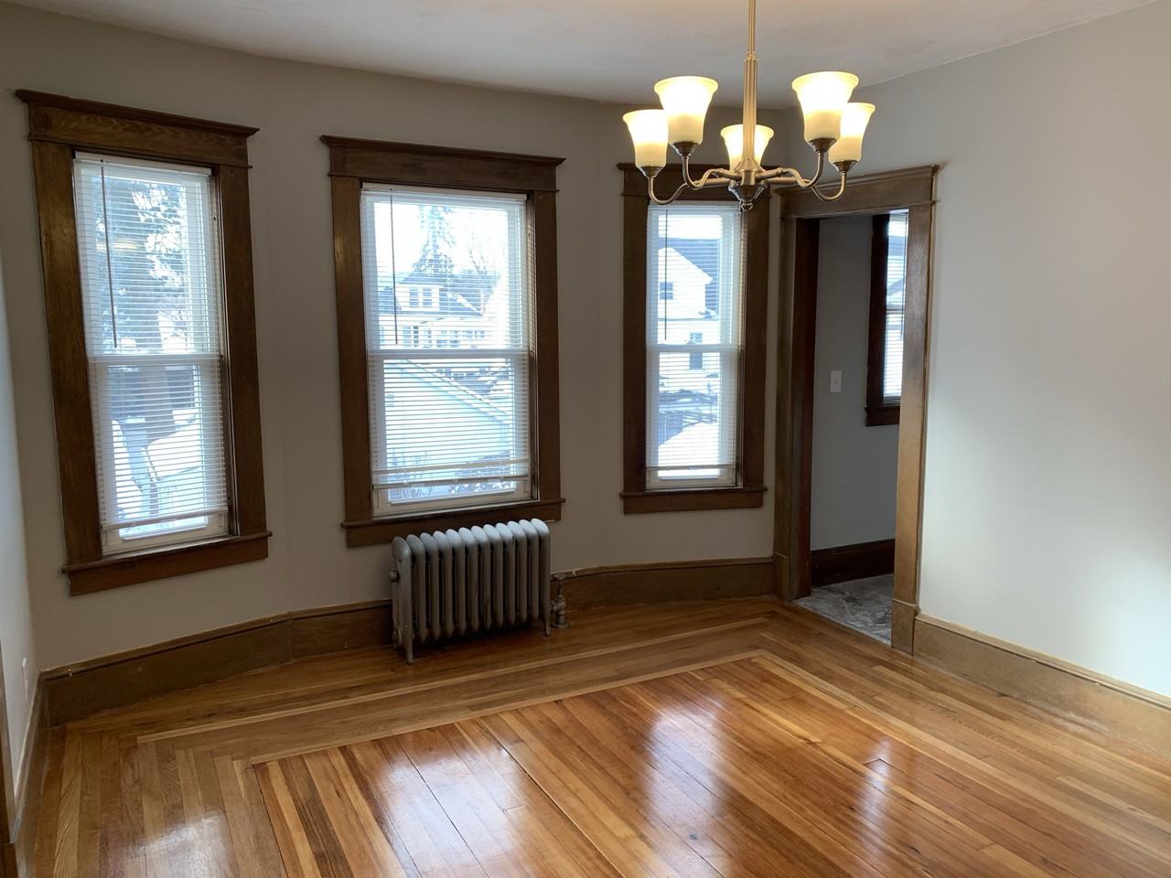 16851687 Northampton St #1685 - Photo 3 of 13