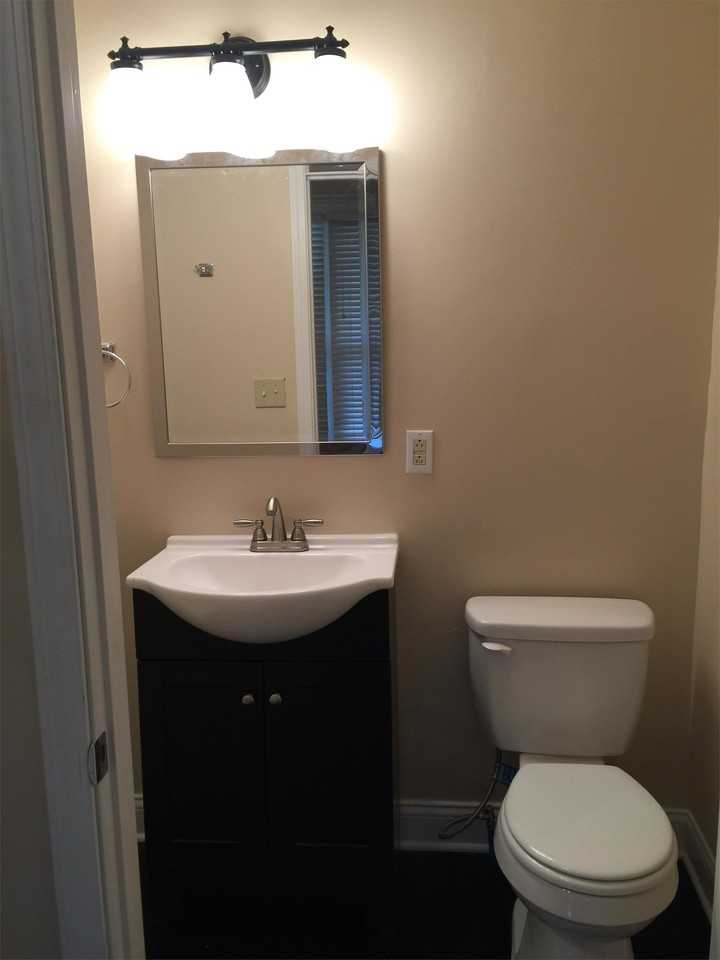 1225 8th St - 1225 8th St. - Photo 4 of 6