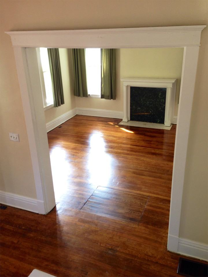 1033 8th St #1 - Photo 4 of 11