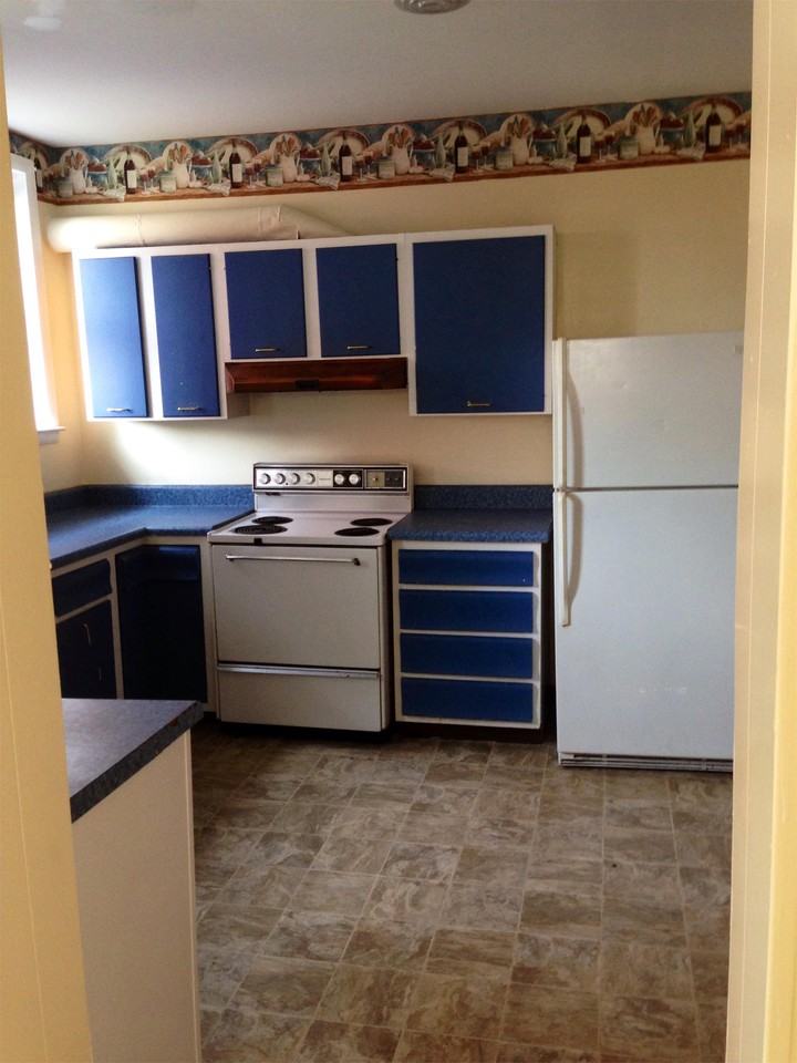 1033 8th St #1 - Photo 6 of 11