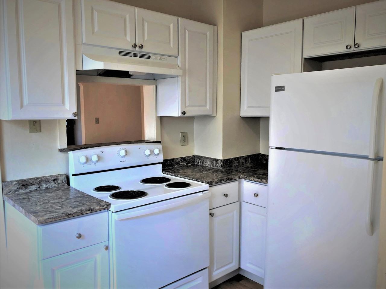 1941 E Washington Ave #1 - Photo 6 of 14