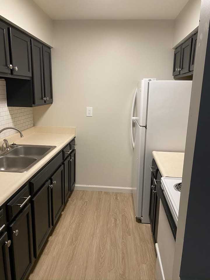 18 Meadow Dr #18-29 - Photo 3 of 18