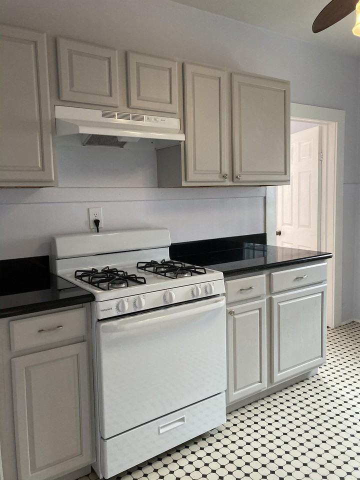 2404 Jasmine Street #2404 - Photo 6 of 16