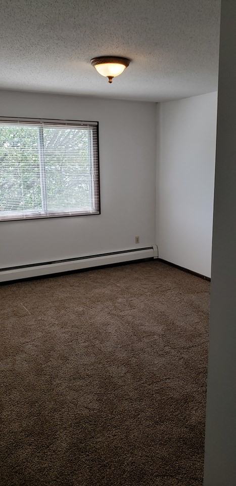 2451 Island Dr - Photo 3 of 6