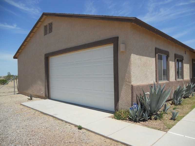 16298 N Feral Rd - Photo 2 of 10