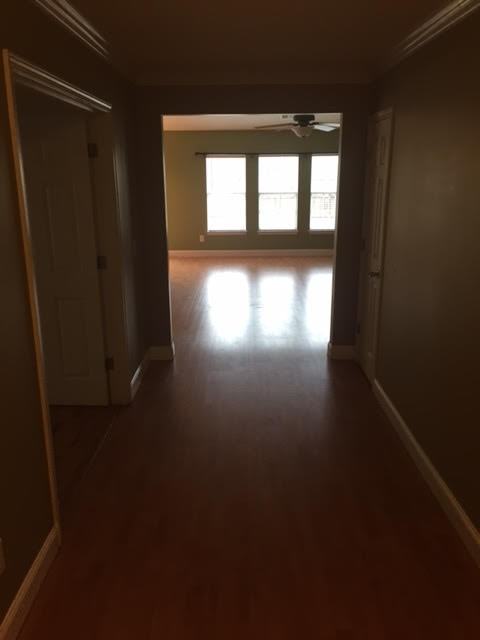 1604 Ashley Ct - Photo 2 of 10