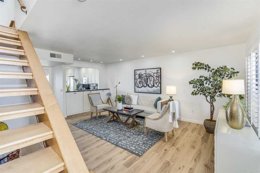 2405 Caminito Ocean Cv - Photo 3 of 44
