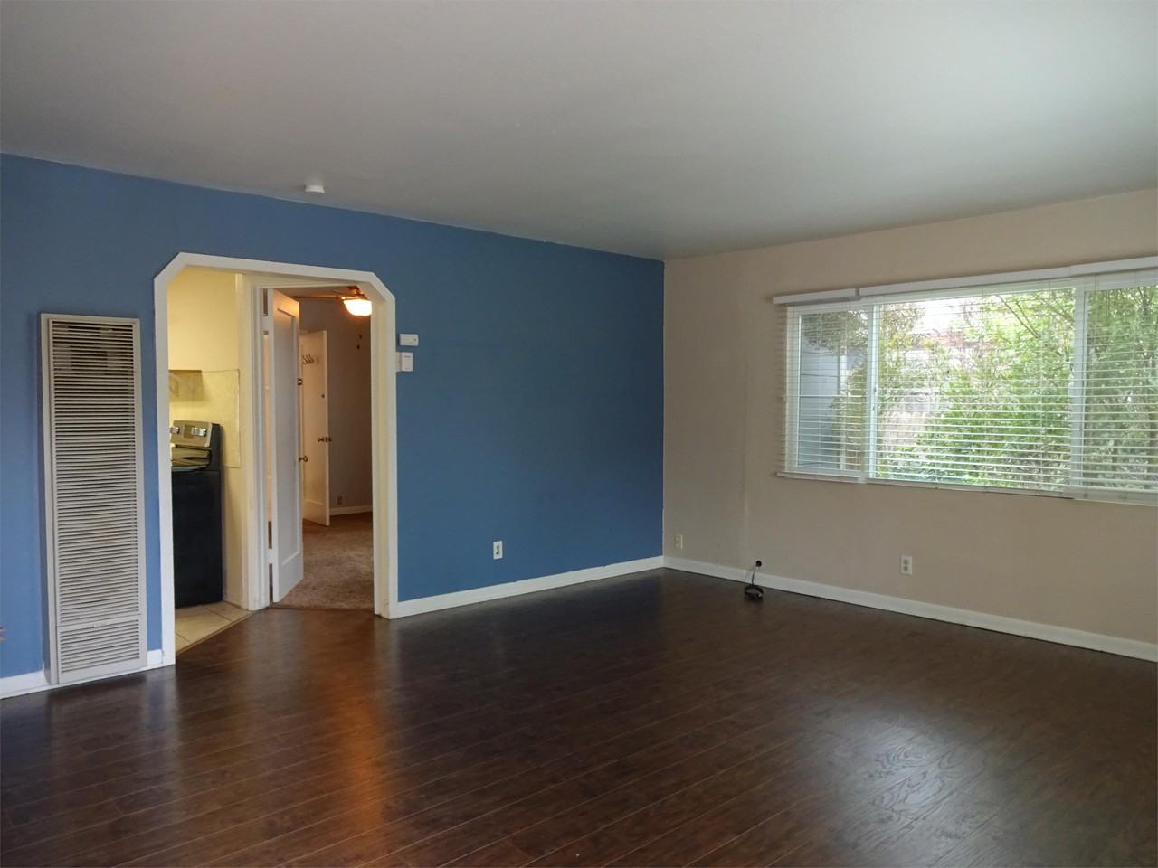 1187 Warner St #1 - Photo 6 of 21