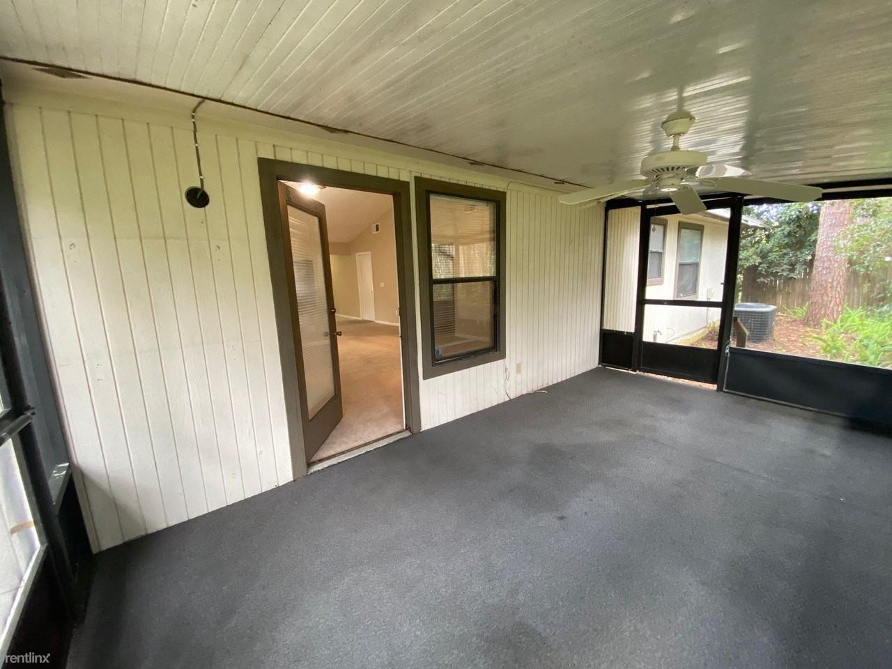 7646 Hilsdale Harbor Ct - Photo 2 of 22