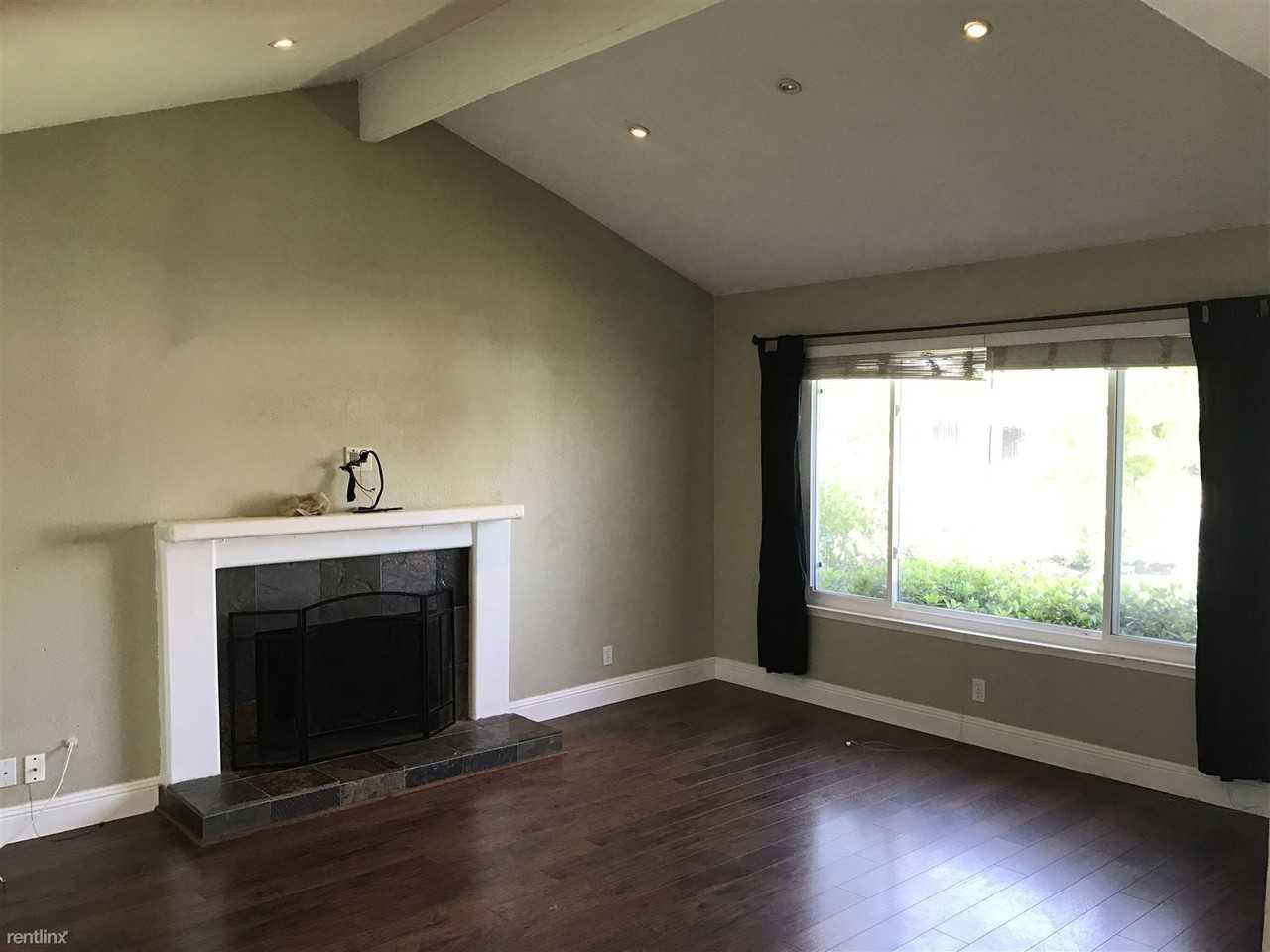 1509 Crestmont Ave - Photo 2 of 12